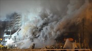 Κίνα: Κατάρρευση κτηρίου κατά τη διάρκεια πυρκαγιάς