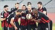Football League: «Χρυσές» νίκες για Παναχαϊκή και Λαμία