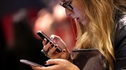 Τα smartphones  αυξάνουν... τις ρυτίδες