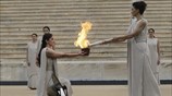 Η Αφή της Φλόγας για το Χειμερινό Ολυμπιακό Φεστιβάλ Νεότητας 2015