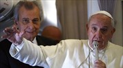 Μην γεννάτε σαν κουνέλια, λέει ο πάπας Φραγκίσκος