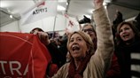 Στιγμιότυπο από το εκλογικό περίπτερο του ΣΥΡΙΖΑ