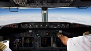Πιλότος κλειδώθηκε έξω από το πιλοτήριο εν ώρα πτήσης