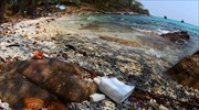 Οκτώ εκατομμύρια τόνοι πλαστικών απορρίπτονται στη θάλασσα κάθε χρόνο