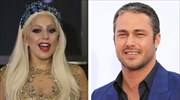 Πρόταση γάμου έκανε στην Lady Gaga ο σύντροφός της Τέιλορ Κίνεϊ