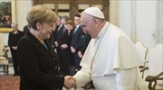 Συνάντηση Μέρκελ με τον Πάπα στο Βατικανό