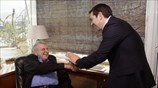 Συνάντηση του Πρωθυπουργού με τον Μίκη Θεοδωράκη
