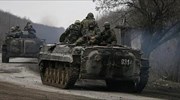 Ουκρανία: Εύθραυστη εκεχειρία με πολεμικές προετοιμασίες στο παρασκήνιο
