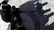 Ντύθηκε παπάς για να κλέψει