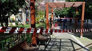 Νεκρό το βρέφος που έπεσε με τον 26χρονο θείο του από πολυκατοικία