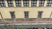Αλυσίδα ειρήνης γύρω από τη συναγωγή της Κοπεγχάγης