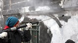 Ξεκίνησε ο καθαρισμός του γκράφιτι στο Πολυτεχνείο