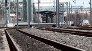 Επιχείρηση απεγκλωβισμού ατόμου από τις γραμμές του τρένου στην οδ. Κωνσταντινουπόλεως