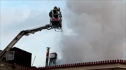ΔΕΛΤΑ: Πυρκαγιά σε βοηθητικό χώρο στον Ταύρο