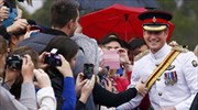 Απεχθάνεται τις… selfie ο πρίγκιπας Χάρι
