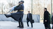 Στεφάνι στο μνημείο του Άγνωστου Στρατιώτη στο Κρεμλίνο κατέθεσε ο Πρωθυπουργός