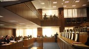 Θεσσαλονίκη: Με περιοριστικούς όρους ο σωφρονιστικός υπάλληλος που κατηγορείται για «φακελάκι»