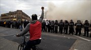 Βίαιες συγκρούσεις στη Βαλτιμόρη
