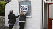Βρετανία: Άνοιξαν τα εκλογικά κέντρα