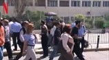 Αποχώρηση της μητέρας του Παύλου Φύσσα