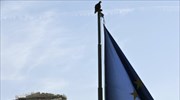 Welt: Οι Ευρωπαίοι μετάνιωσαν που δεν άφησαν την Ελλάδα να χρεοκοπήσει