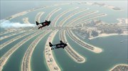 Πετώντας με jetpack πάνω από το Ντουμπάι