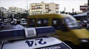 Σύγκρουση σχολικού με αστικό λεωφορείο στην Πετρούπολη