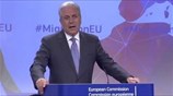 Δ. Αβραμόπουλος: Πρόταση μετεγκατάστασης προσφύγων από Ελλάδα σε άλλες χώρες της Ε.Ε.