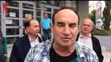 Δηλώσεις του προέδρου της Πανελλήνιας Ένωσης Κτηνοτρόφων έξω από τον ΟΠΕΚΕΠΕ