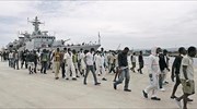 Εκατοντάδες μετανάστες διέσωσαν οι ιταλικές αρχές