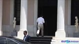 Στην Αθήνα ο Αλ. Τσίπρας - Διαβουλεύσεις με κυβερνητικά στελέχη