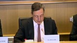 Μάριο Ντράγκι: Οι πολιτικοί θα πρέπει να αποφασίσουν για την Ελλάδα και όχι οι τραπεζίτες