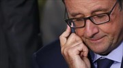 Εσπευσμένα επιστρέφει στη Γαλλία ο Ολάντ μετά την τρομοκρατική επίθεση