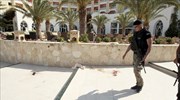 Εκατοντάδες τουρίστες προσπαθούν να εγκαταλείψουν την Τυνησία