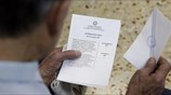 Προβληματισμένοι προσέρχονται στην κάλπη οι Έλληνες