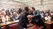 Με θερμό χειροκρότημα έγινε δεκτός ο Πρωθυπουργός στην ΚΟ του ΣΥΡΙΖΑ