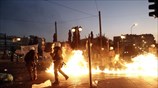 Μολότοφ και χημικά στο Σύνταγμα