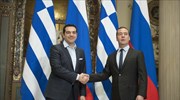 Ζητήματα οικονομικής και ενεργειακής συνεργασίας εξέτασαν Τσίπρας - Μεντβέντεφ