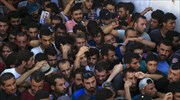 Στο λιμάνι του Πειραιά έφτασαν 1.100 μετανάστες
