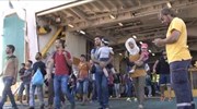 Αποβιβάστηκαν 2.500 Σύροι πρόσφυγες από το πλοίο «Ελ. Βενιζέλος»