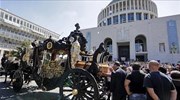Ρώμη: Προκλητική «μαφιόζικη» κηδεία ξεσηκώνει αντιδράσεις