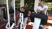 Στη δημοσιότητα φωτογραφίες των Πούτιν - Μεντβέντεφ να γυμνάζονται