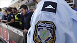 Διαμαρτυρία ένστολων